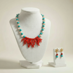 Início colar e brincos coral com esferas azuis e pérolas disformes brancas