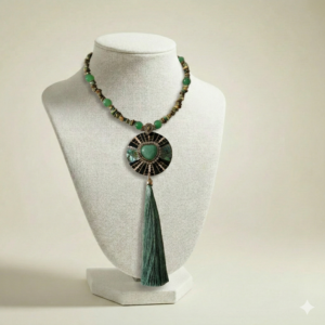colar longo pedras naturais turquesa e quartzo verde azul turquesa